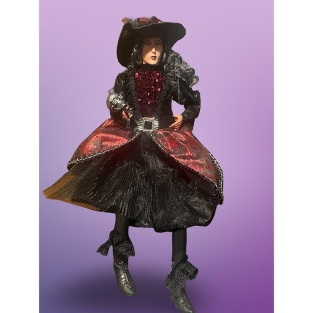 Spooky Witch Doll Halloween Decor Flying Broomstick Skull‎ Accessory Goth emo